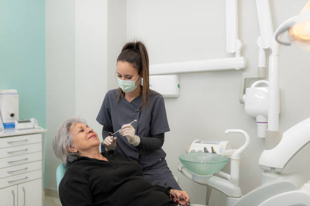 Best Dentist for Tooth Abscess  in La Croft, OH
